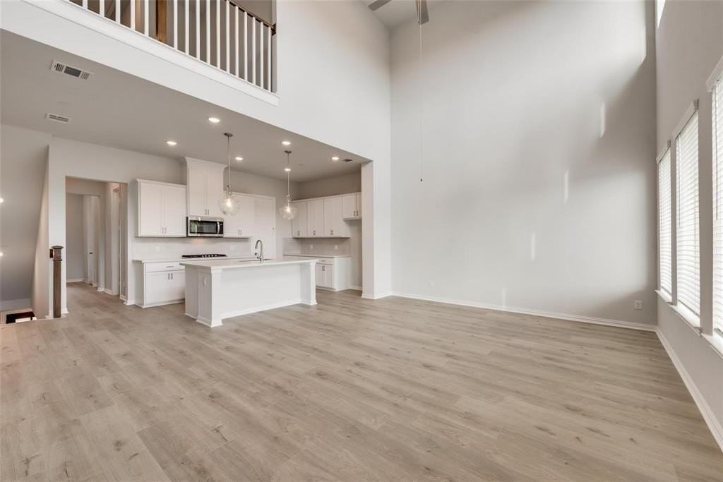 8391 Challenger Ln - Photo 3 of 18