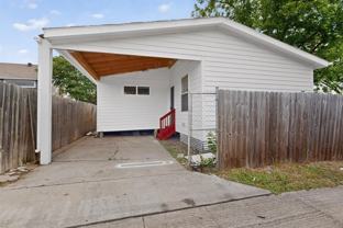1305A Nw 14th St - Photo 1 of 1