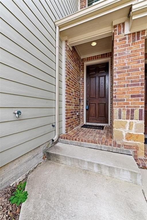 2237 Wabash Way - Photo 3 of 24