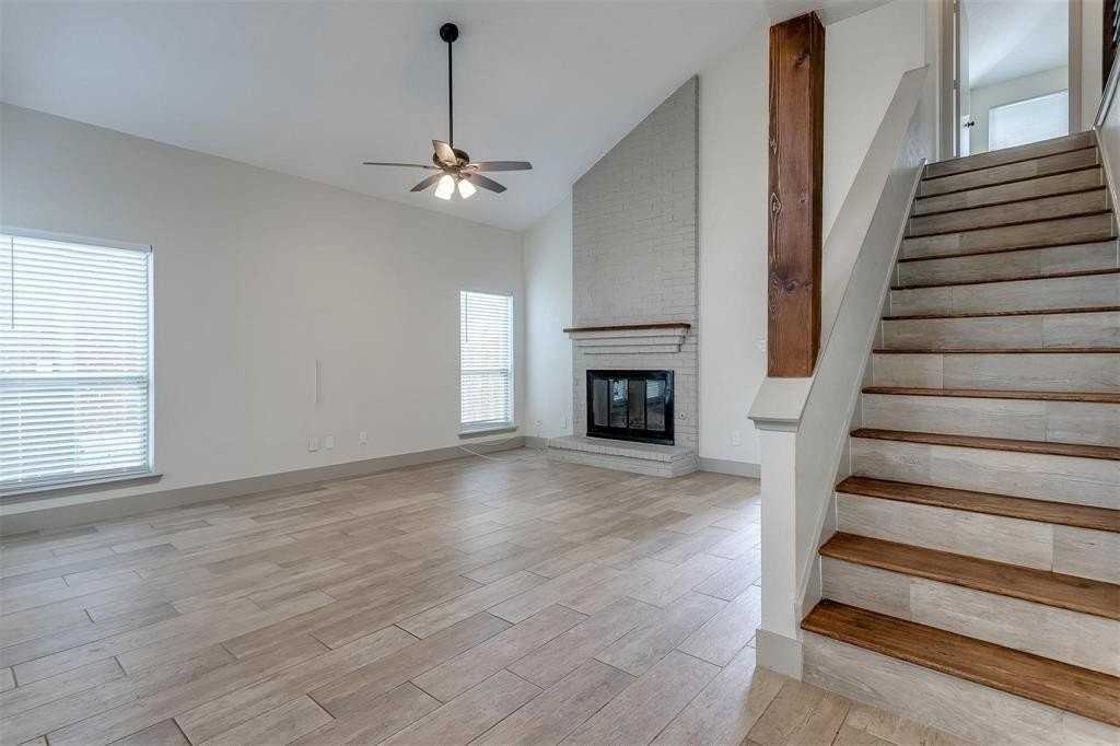 3005 David Dr - Photo 4 of 32