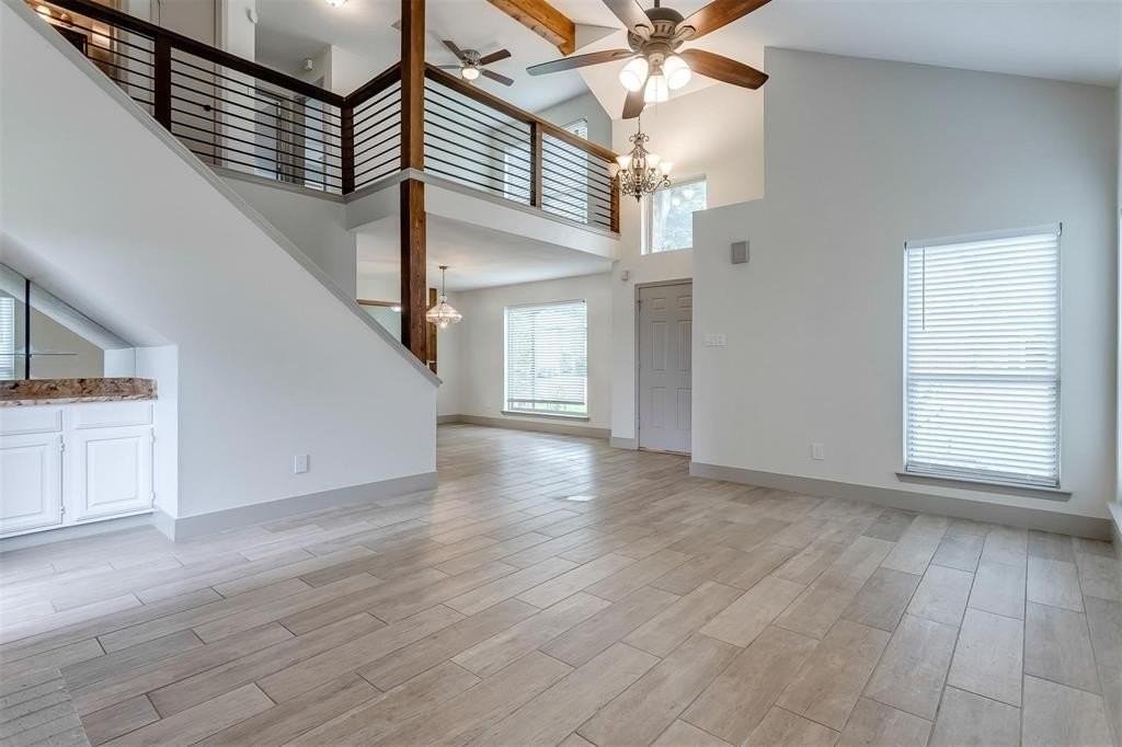 3005 David Dr - Photo 6 of 32