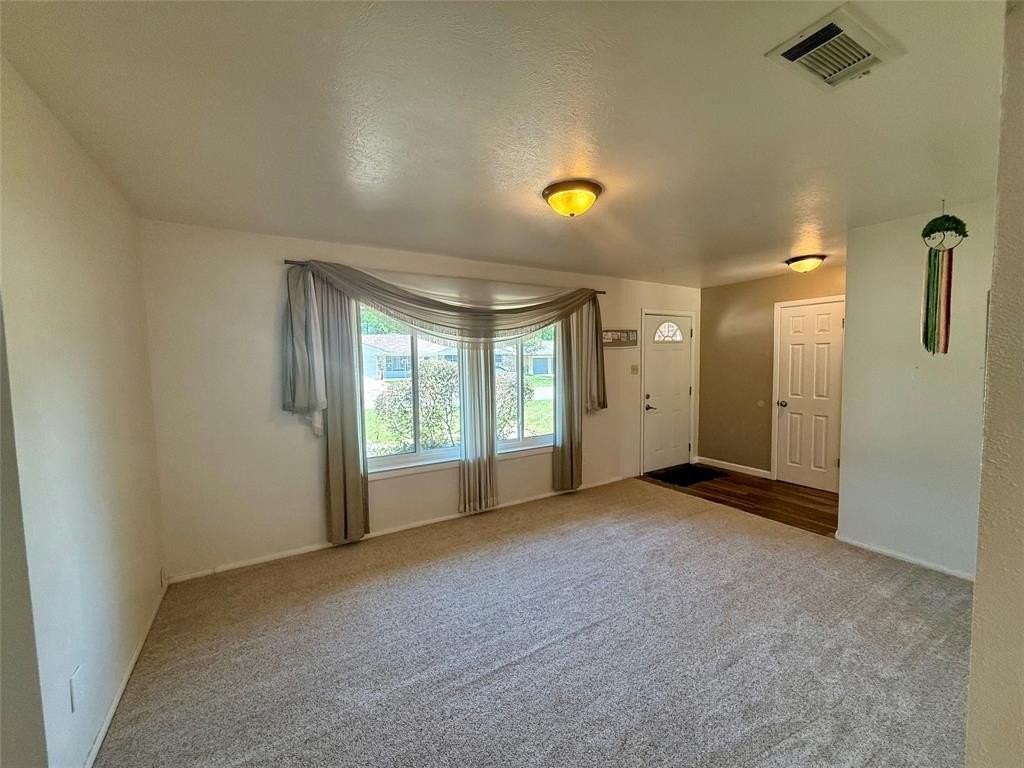6728 Karen Dr - Photo 5 of 30
