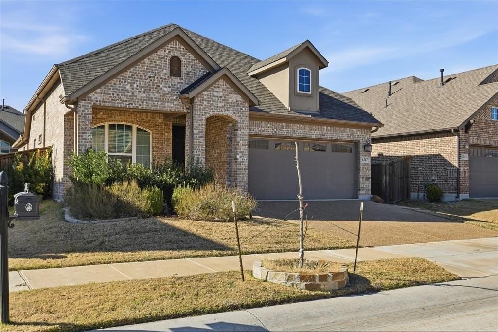 1517 Habersham St - Photo 3 of 20