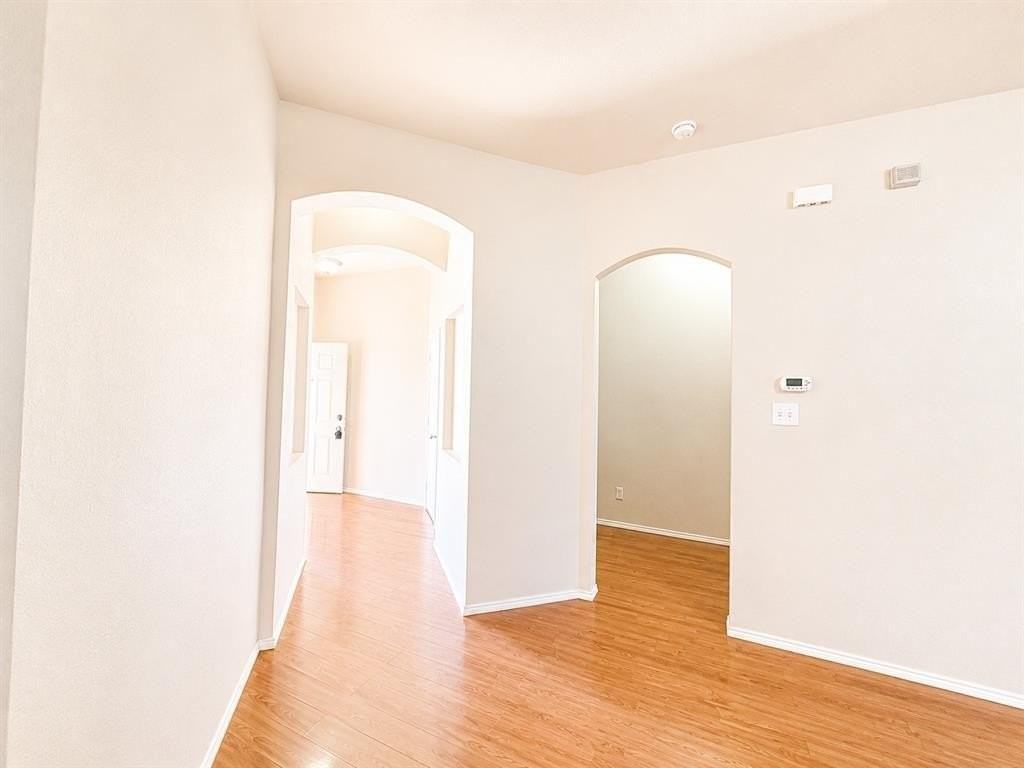 1759 Ridgemar Dr - Photo 2 of 20