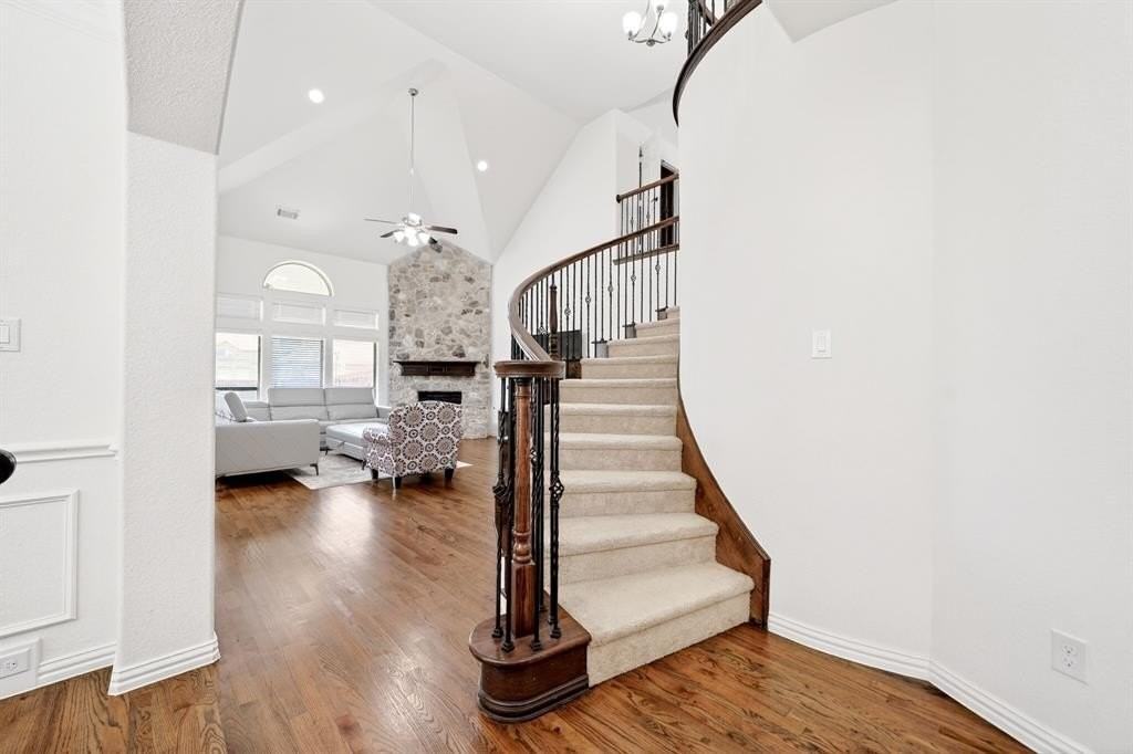 12305 Belmeade Dr - Photo 7 of 38