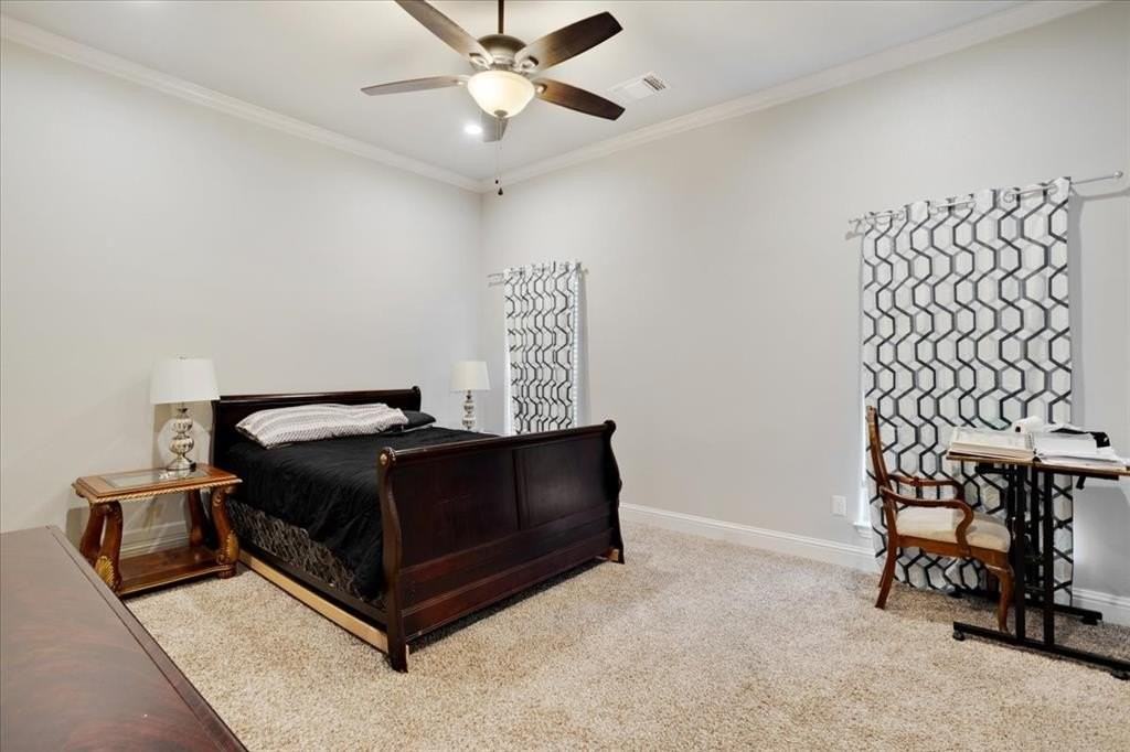 2401 Southridge Ln - Photo 7 of 24