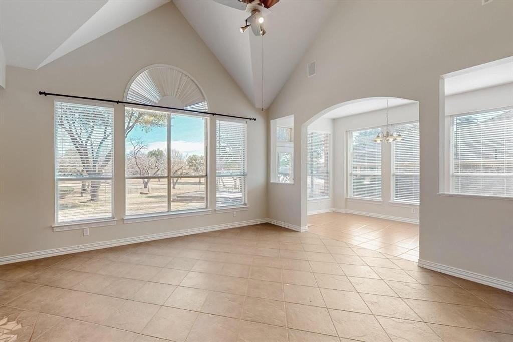 7520 Sweetgum Dr - Photo 4 of 40