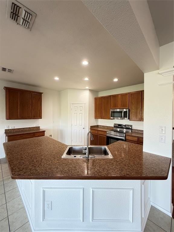 9004 Brook Hill Ln - Photo 7 of 27