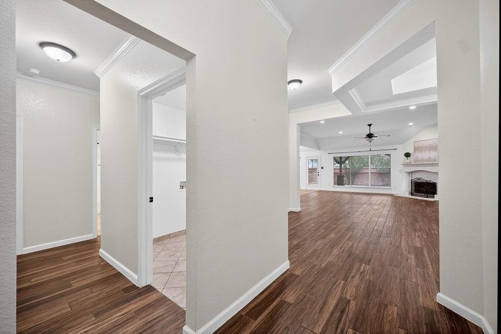 313 Cave River Dr - Photo 3 of 40