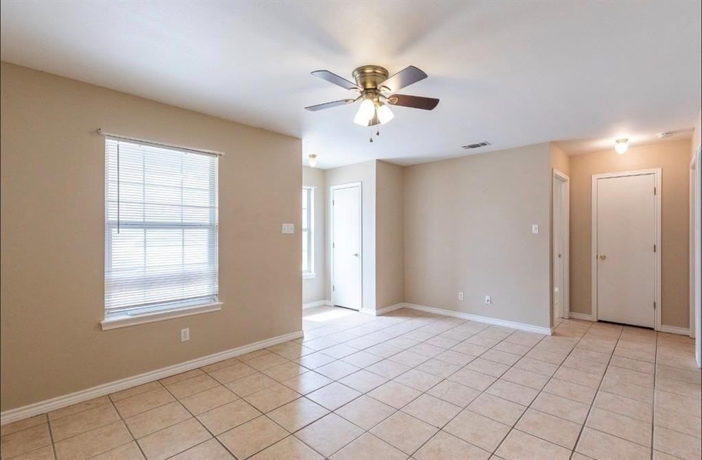 138 Nolan St #B - Photo 6 of 16
