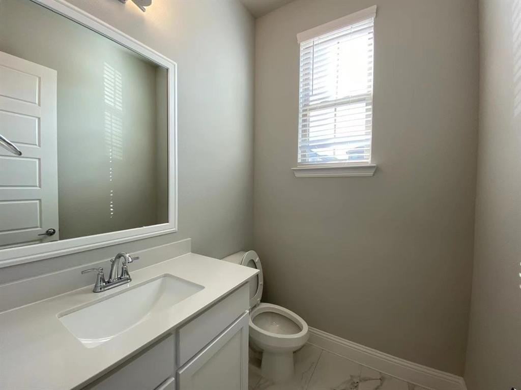 13034 Scissortail Dr - Photo 7 of 30