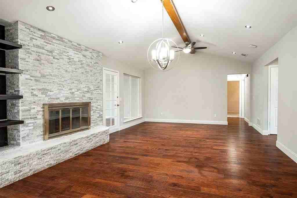 4109 Twilight Trl - Photo 6 of 25
