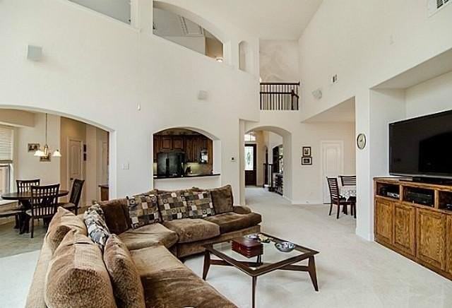 1822 Breeds Hill Rd - Photo 5 of 13
