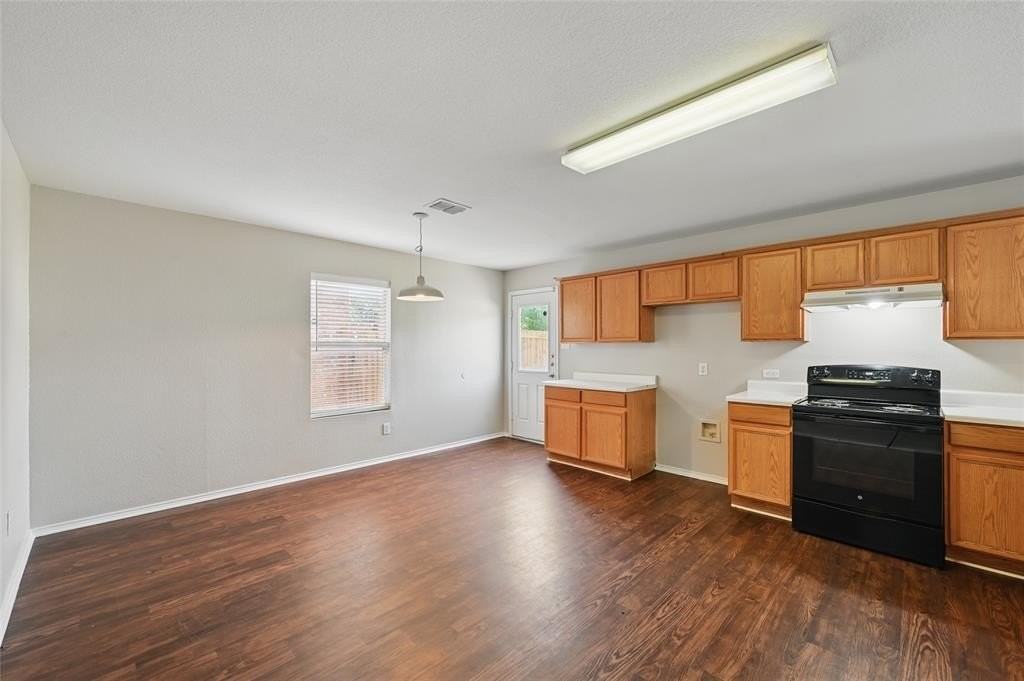 4909 Wildcreek Way - Photo 5 of 21