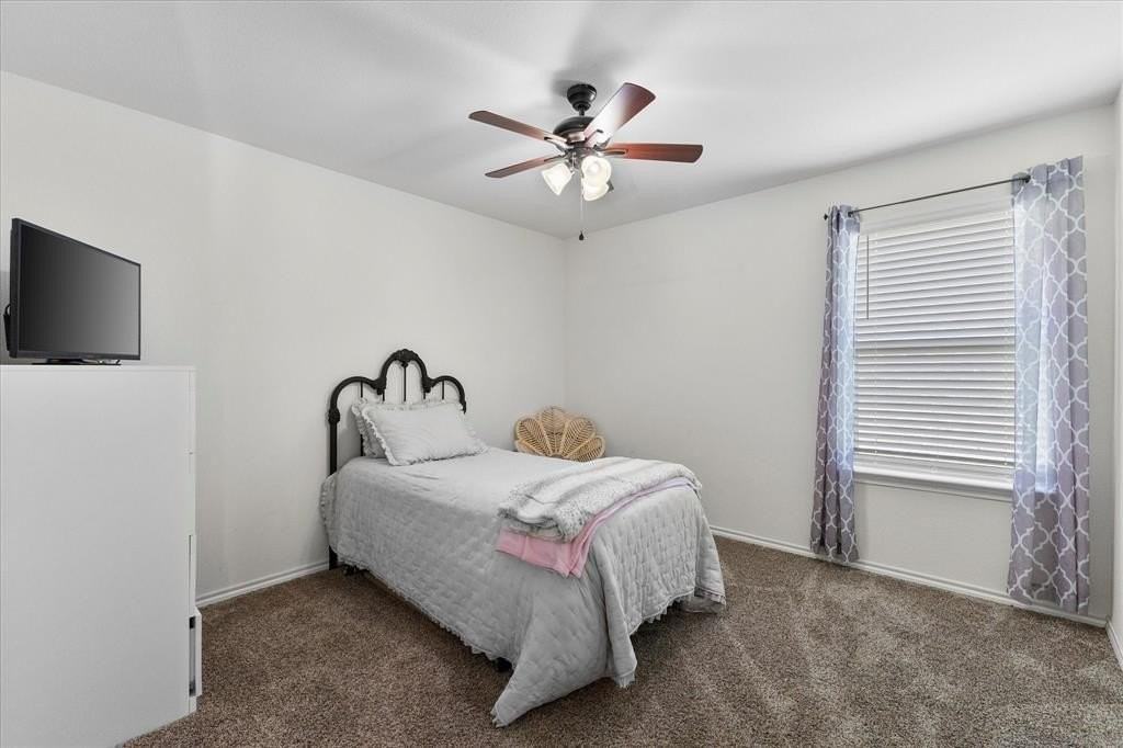 2113 Tulipwood Dr - Photo 6 of 25