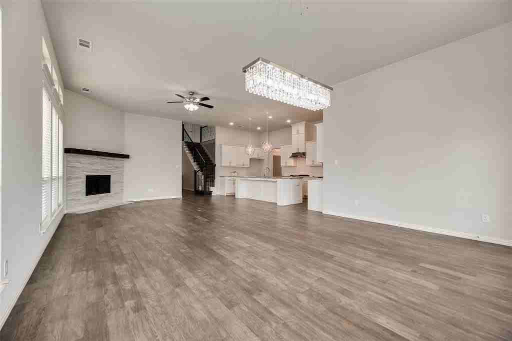 12511 Lost Valley Dr - Photo 7 of 30