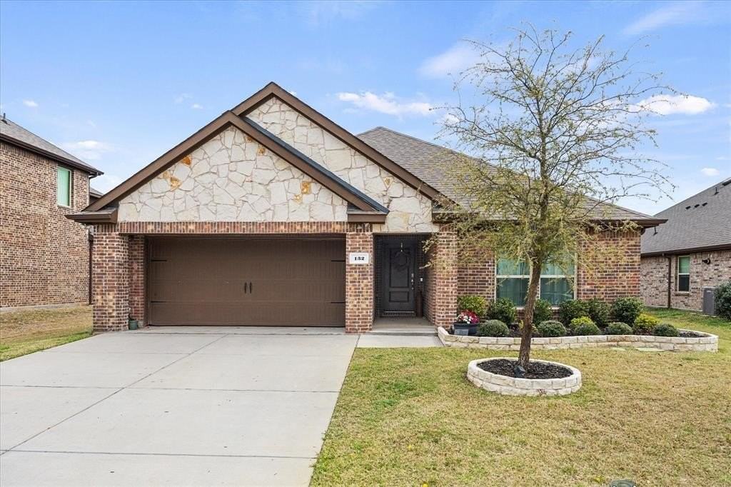 132 Whitetail Way - Photo 2 of 22
