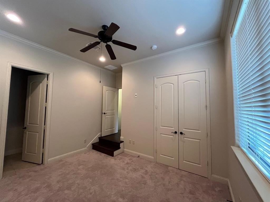 5784 Robbie Rd - Photo 5 of 30