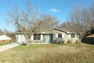 610 Overlook Dr - Photo 1 of 1