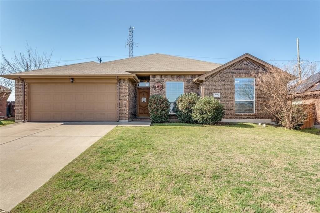 9209 Hunters Ct - Photo 2 of 23