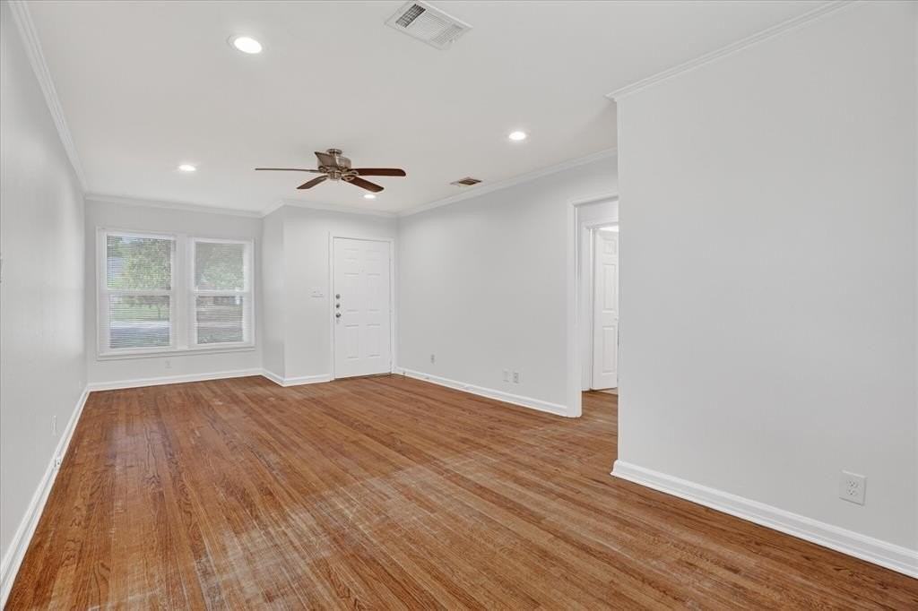 4309 Curzon Ave - Photo 7 of 20
