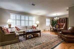 6310 Lange Cir - Photo 3 of 23