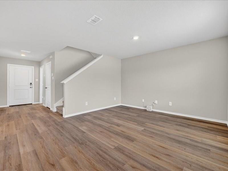 5568 Corduroy Rd - Photo 4 of 23