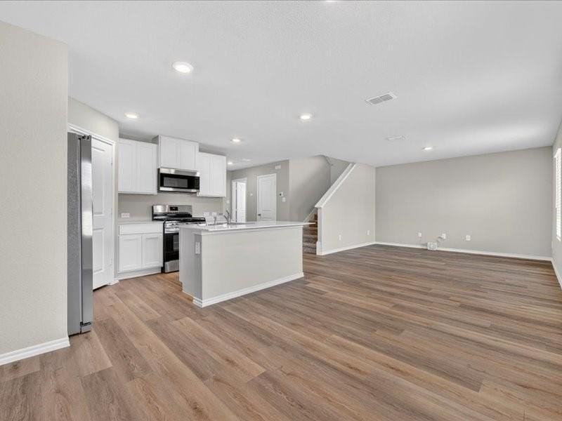 5568 Corduroy Rd - Photo 5 of 23
