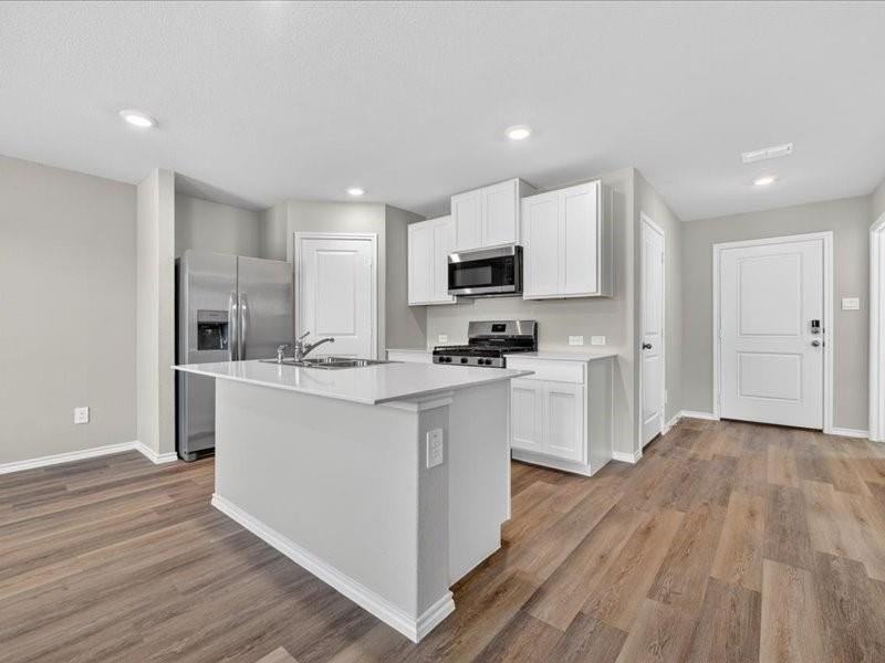 5568 Corduroy Rd - Photo 6 of 23