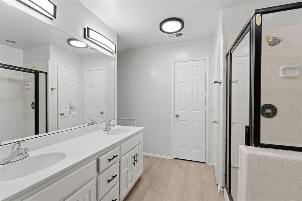 3721 Smartt St - Photo 7 of 27