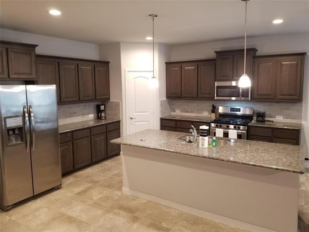 9925 Wynndel Trl - Photo 2 of 20