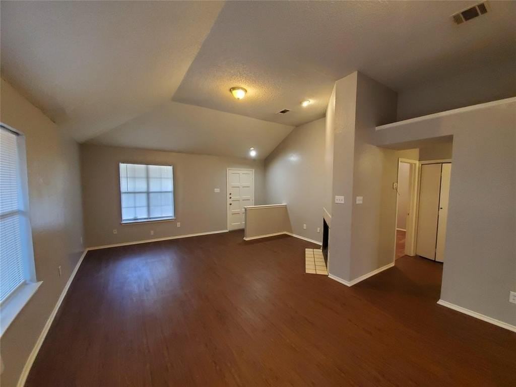10212 Hillhouse Ln - Photo 2 of 8