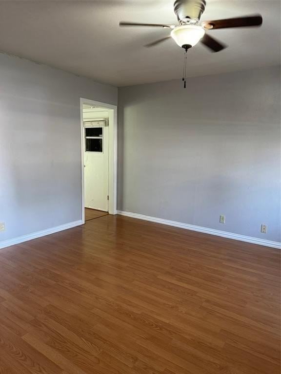 1004 Oakwood Dr - Photo 7 of 22