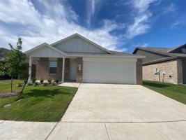 featured image of 917 Shady Oaks Dr