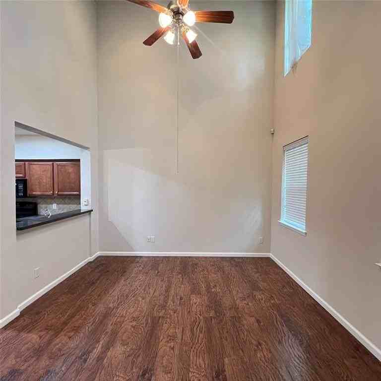 3033 Stone Forest Cir - Photo 4 of 13