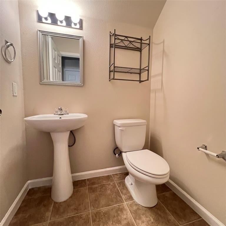 3033 Stone Forest Cir - Photo 7 of 13