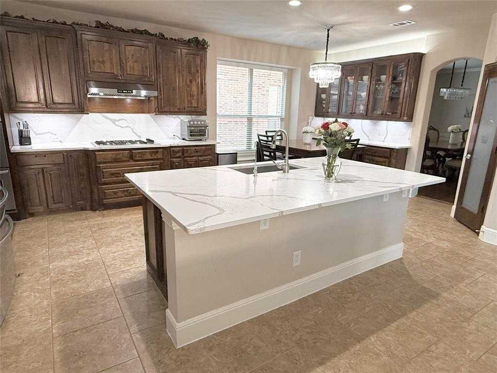 1393 Talley Ln - Photo 4 of 40