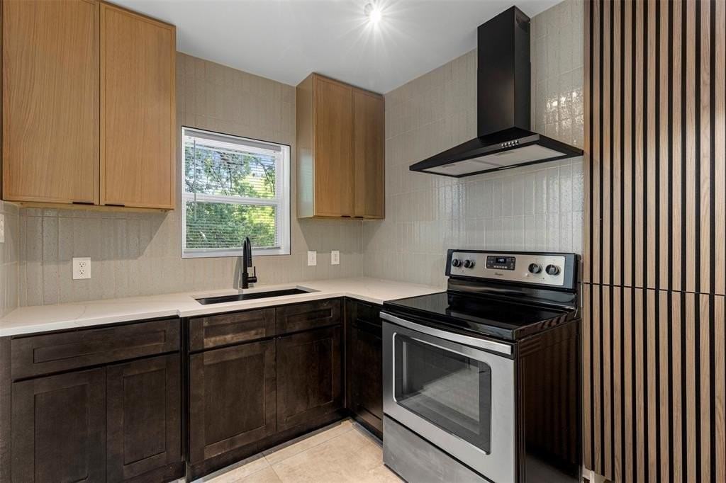912 N Windomere Ave #912-5 - Photo 2 of 9