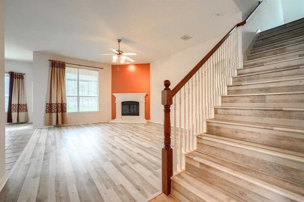3036 Bella Vista Ln - Photo 5 of 31
