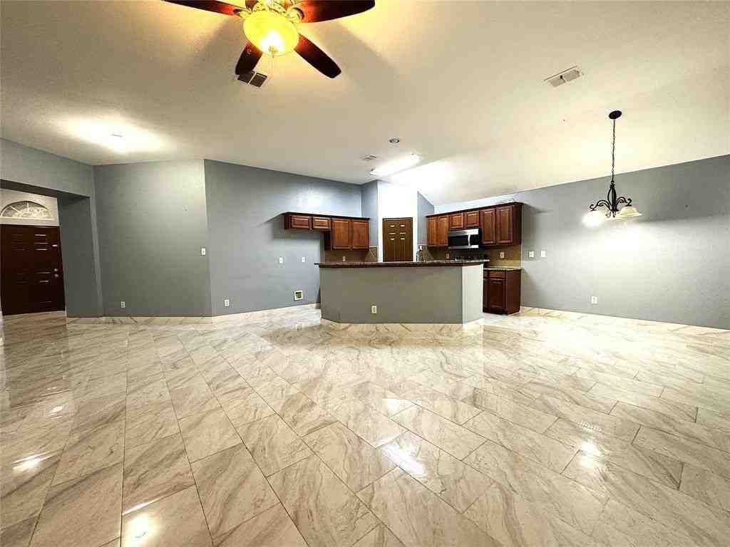 13624 Kaplan Ct - Photo 5 of 23