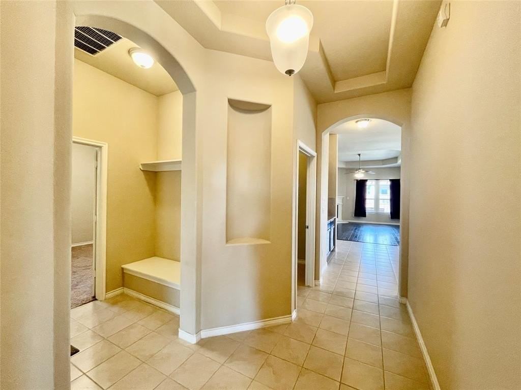 543 Haven Dr - Photo 2 of 17