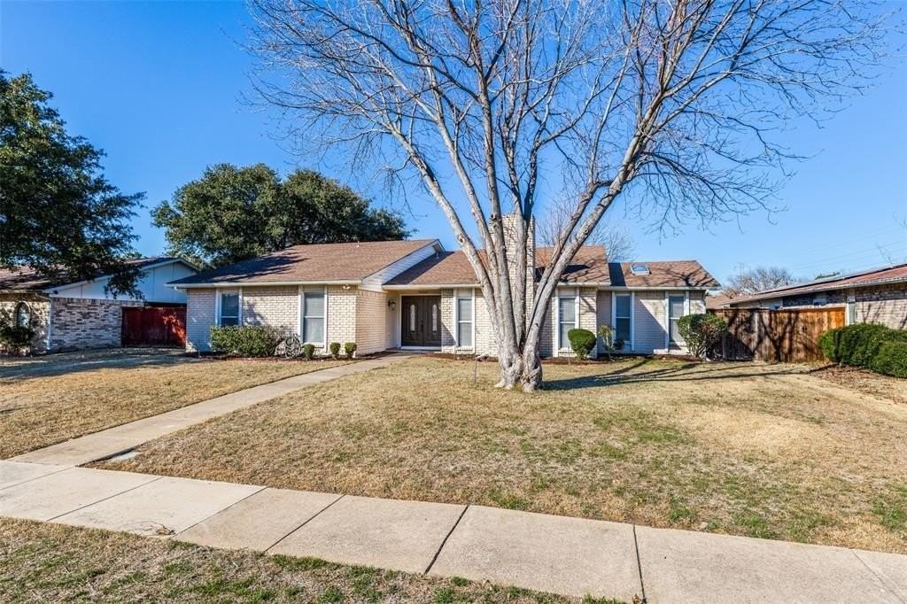 1507 Auburn Dr - Photo 3 of 40