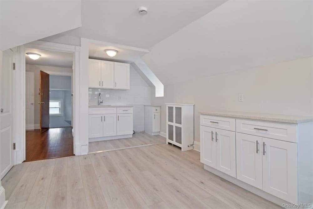 19 Primrose Ave #3 - Photo 5 of 6