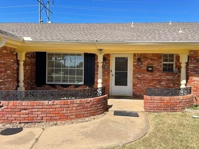 2309 Sw 82nd St - Photo 2 of 41