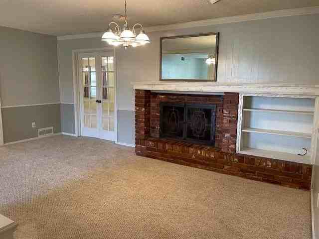 2309 Sw 82nd St - Photo 7 of 41