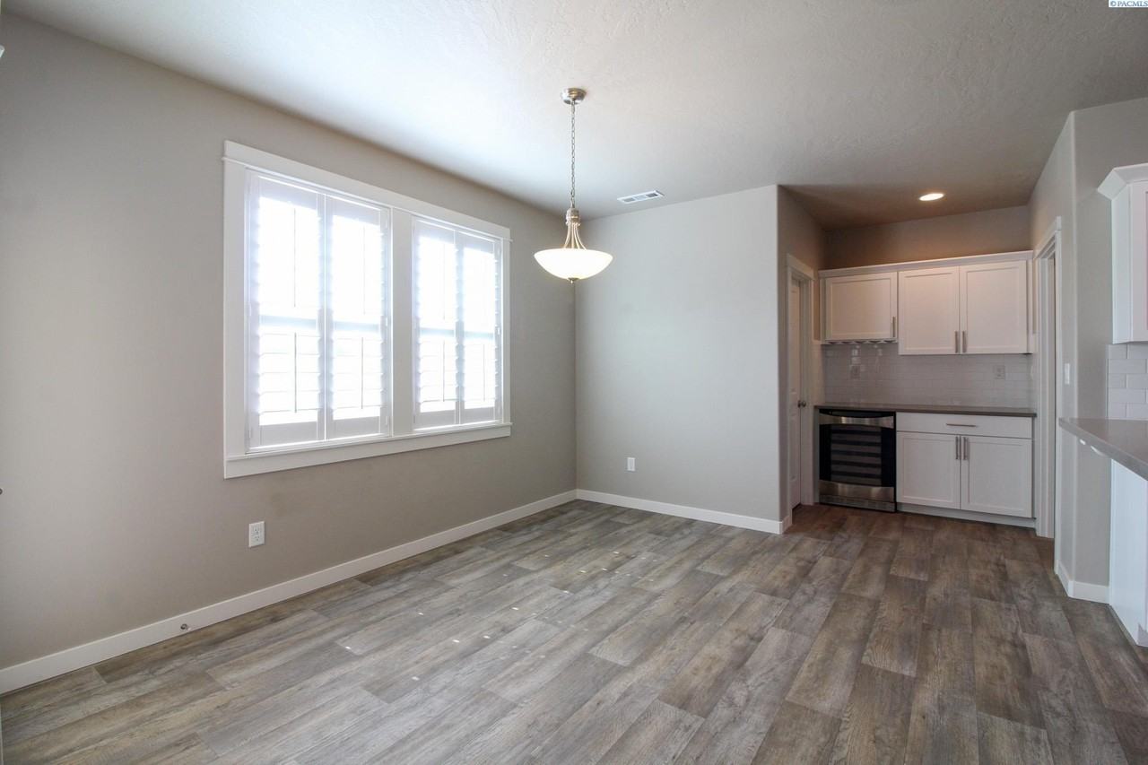 3073 Duval Loop - Photo 6 of 26