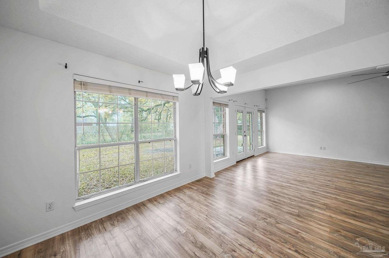 3313 Country Meadow Ln - Photo 6 of 30