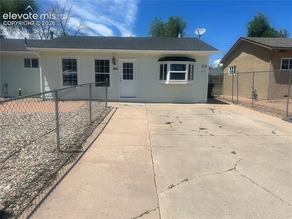 84 Rose Dr - Photo 2 of 23
