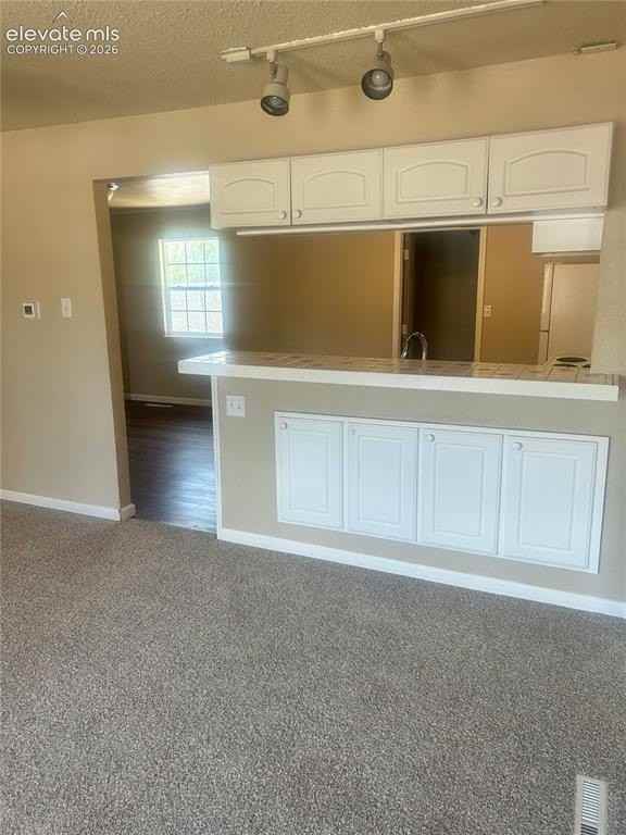 84 Rose Dr - Photo 7 of 23