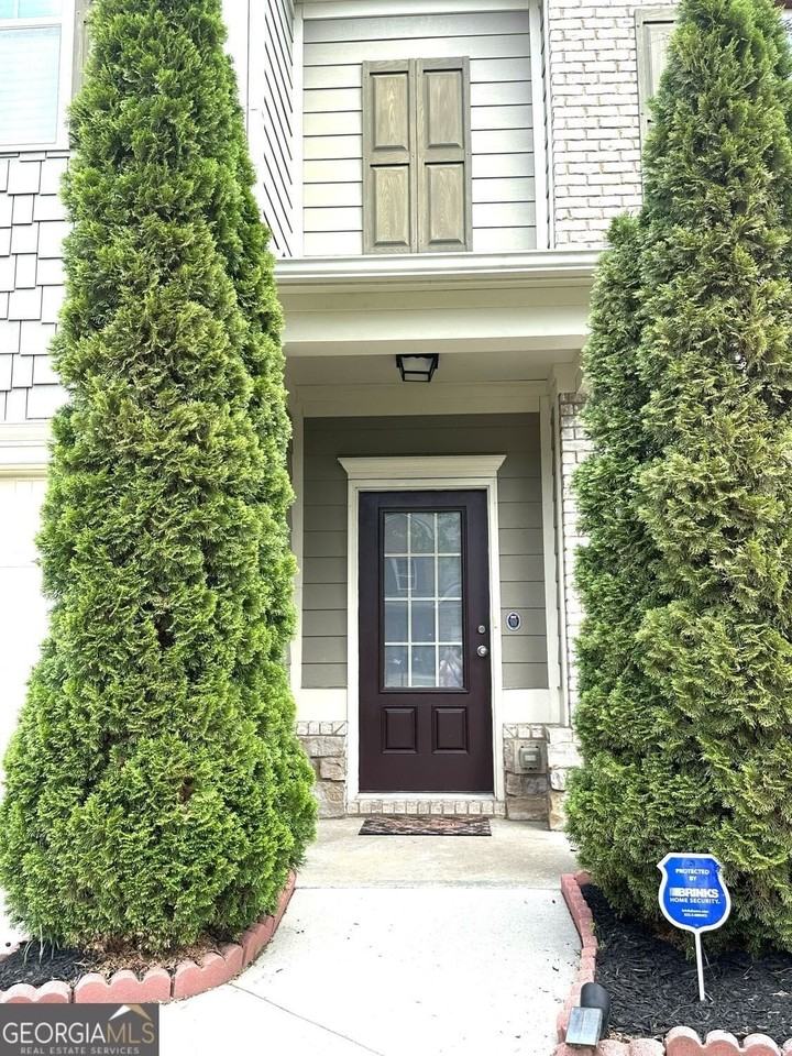 1365 Delo Ln - Photo 2 of 43
